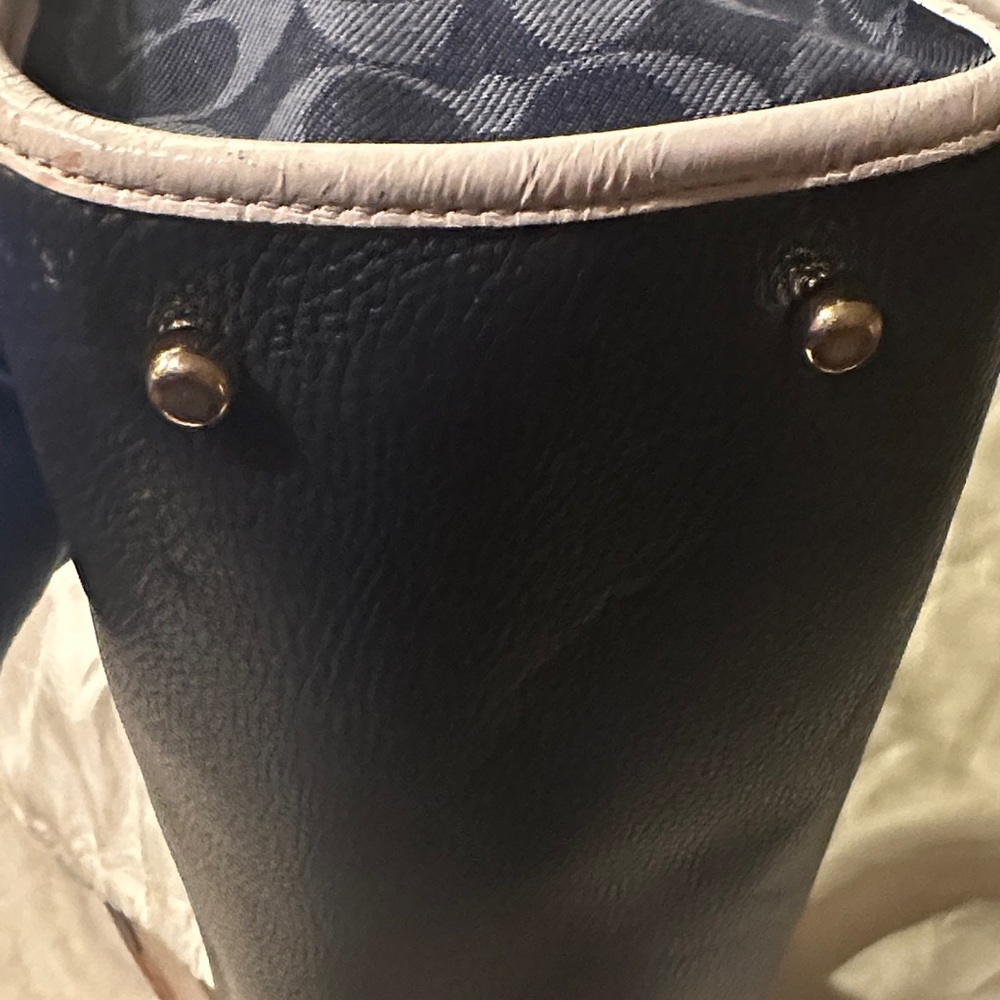 Coach Tall Dempsey Carryall Signature Navy and Cream Tote - Picture 6 of 11